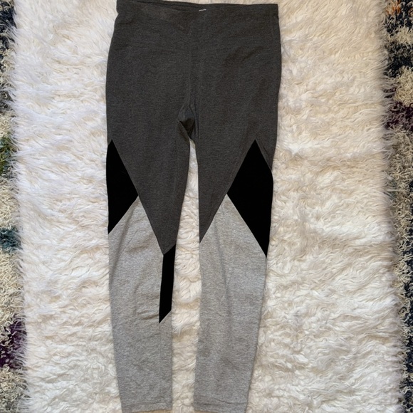 Athletic Works Full Length Asymmetrical Color Block Leggings, Size M - Picture 2 of 12